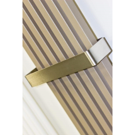 ISAN Octava Heizkörper für Flur Detail